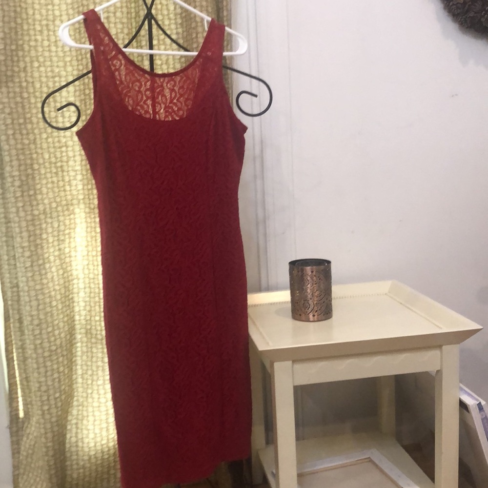 WHBM Red lace sheath dress Size 2 NWT